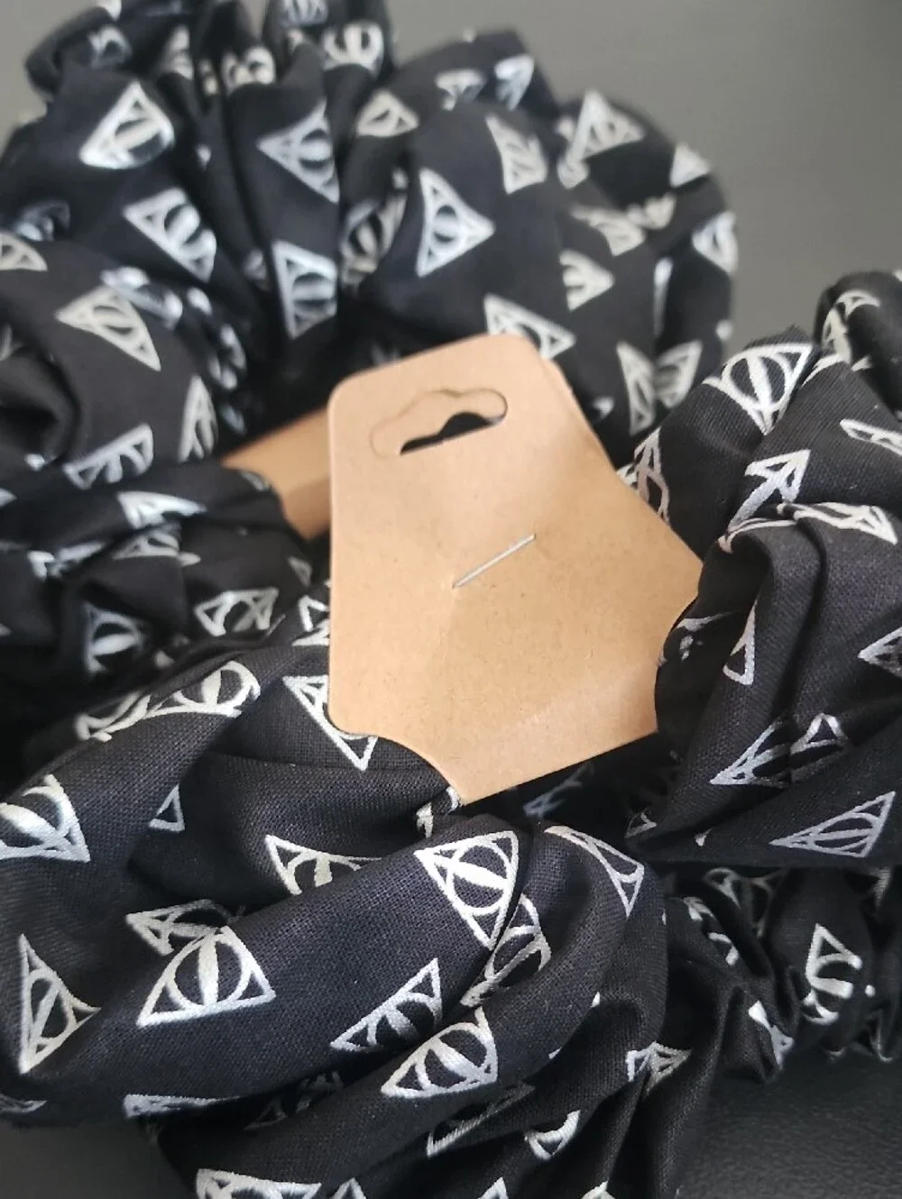 Black White Triangle Print Scrunchie - Hair Accessory